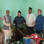 बर्दघाट नगरपालिकाद्वारा लागत साझेदारीमा दश लाखको कृषि सामाग्री वितरण