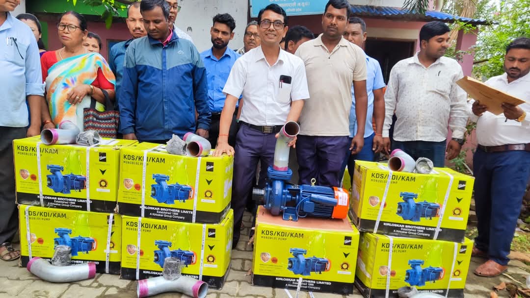 सरावल गाउँपालिकाका किसानलाई सिचाई मोटर