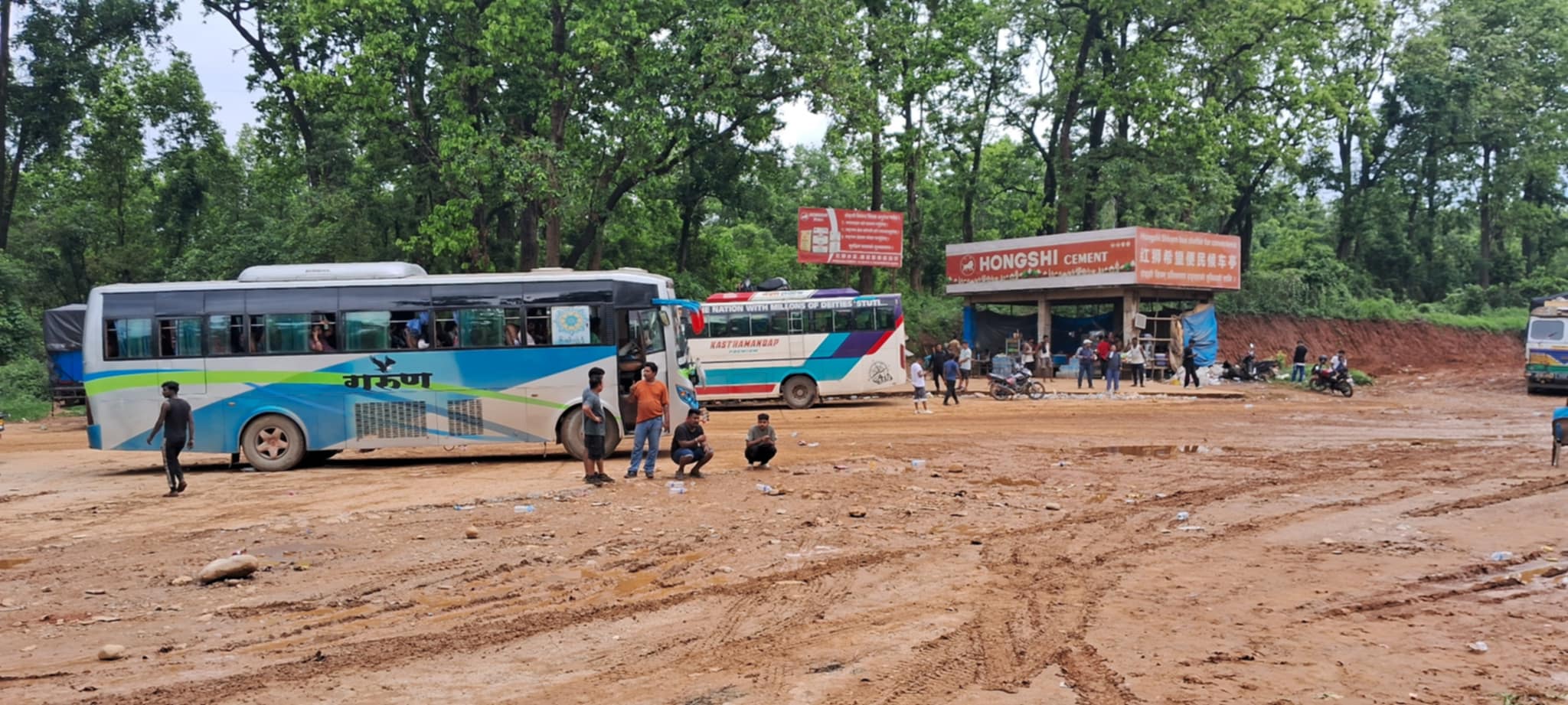 दाउन्नेमा साँझ ७ देखि बिहान ५ बजे सम्म सबै सवारी सञ्चालनमा रोक
