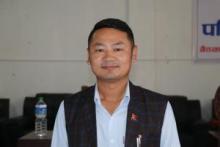 बिदेशबाट फर्केर वडाअध्यक्षले सम्हाले पद,कार्यपालिकामा विरोध